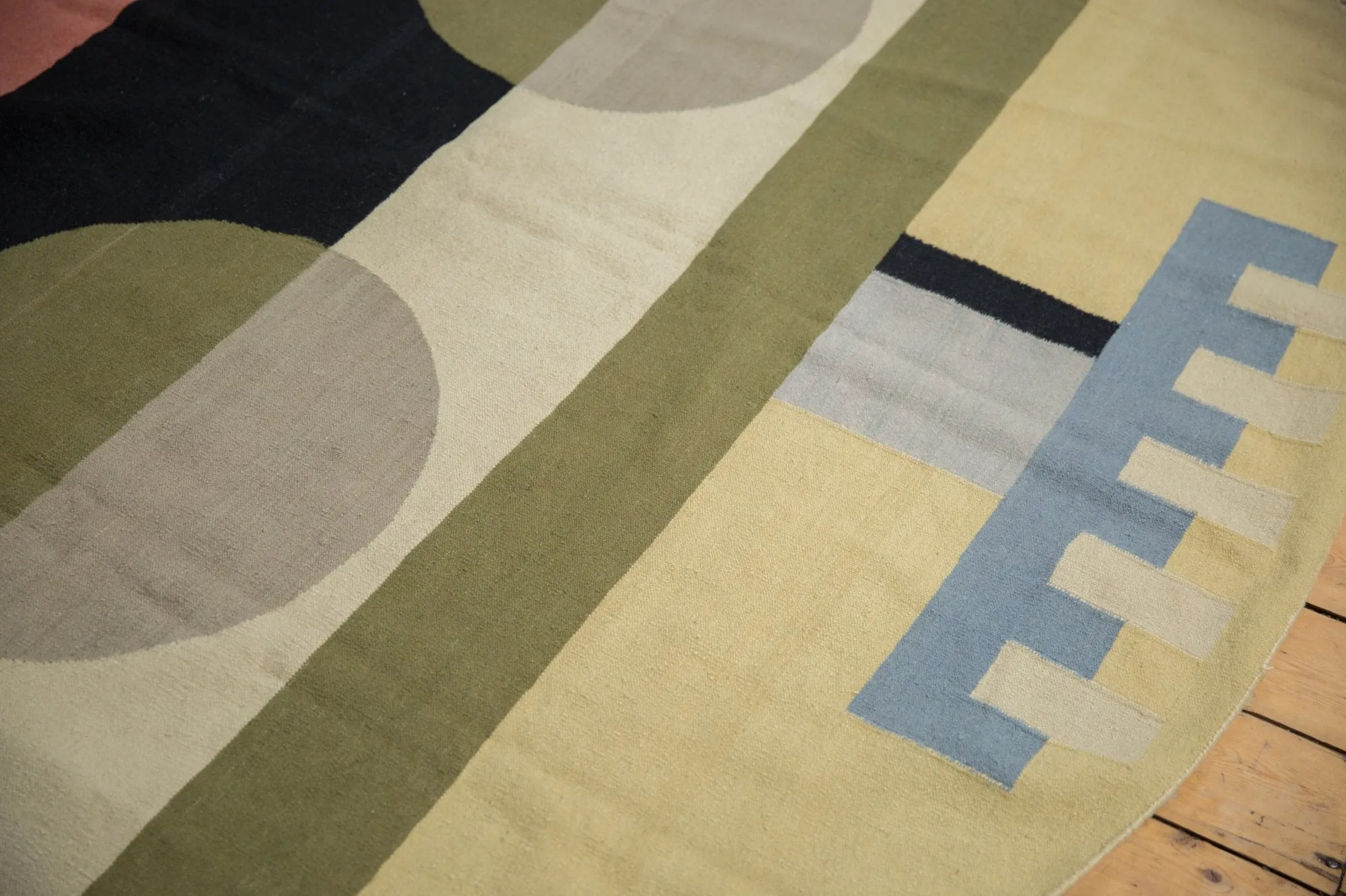 10x10 Vintage Contemporary Kilim Round Carpet