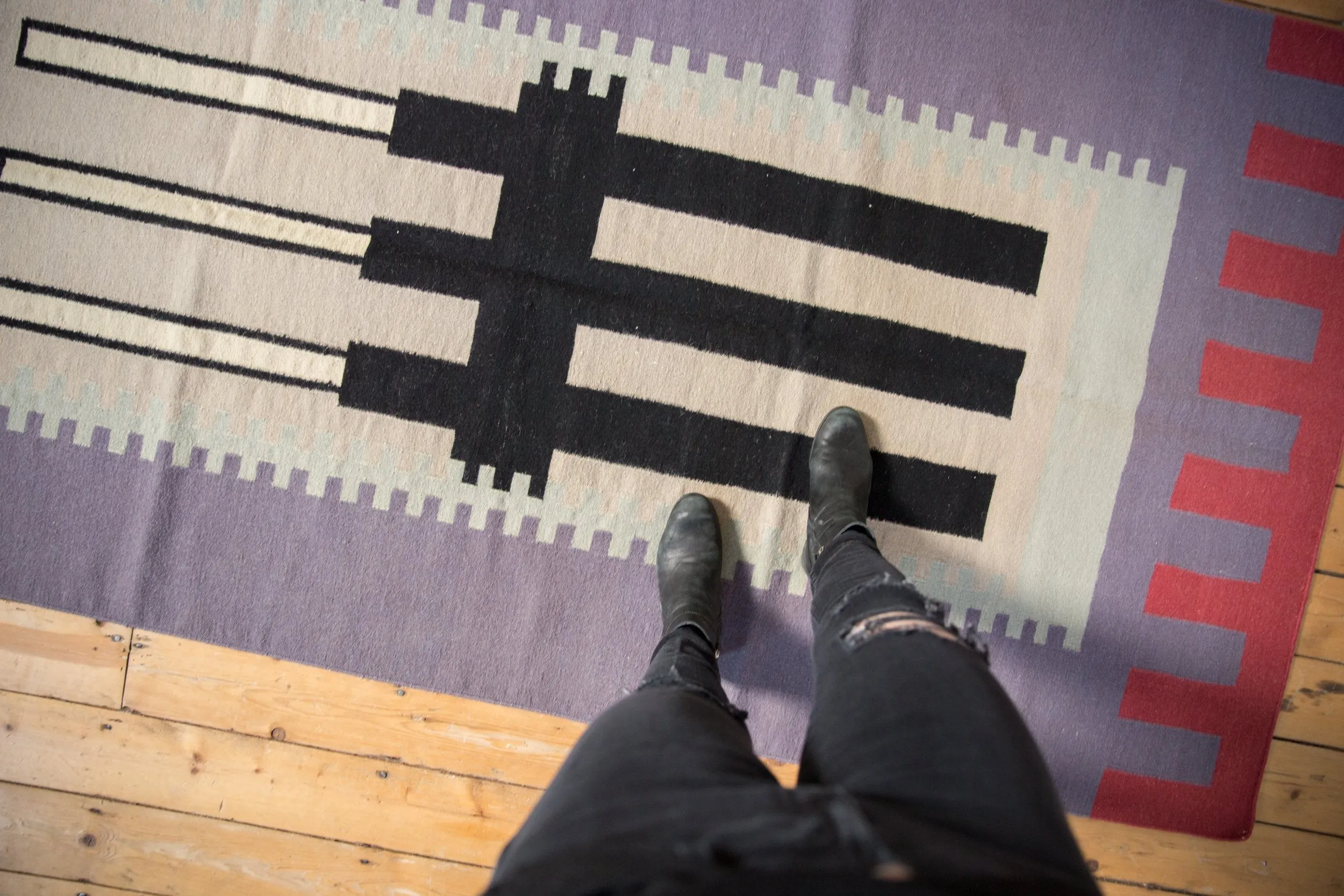 4x11.5 Vintage Contemporary Kilim Rug Runner