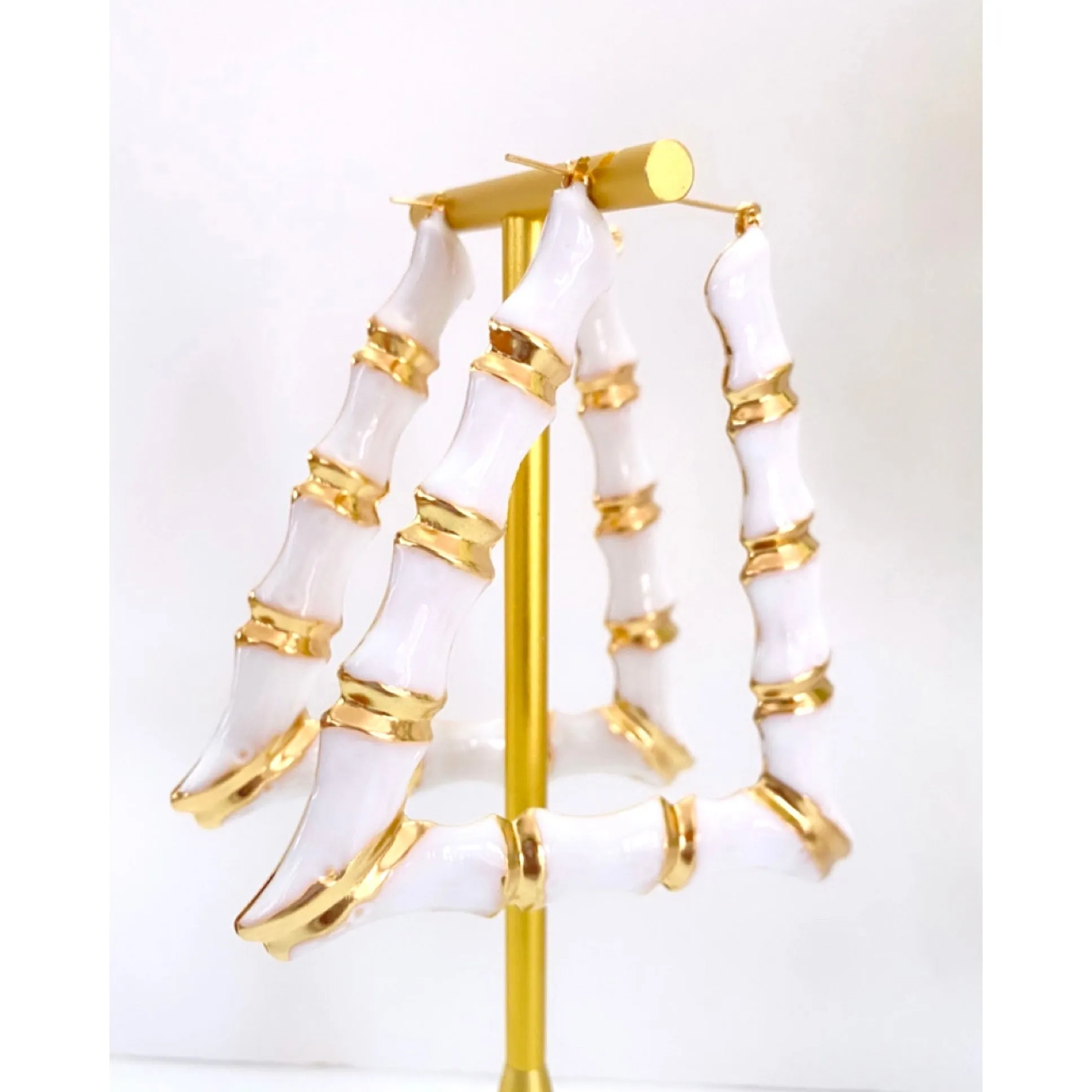 BAMBI HOOP EARRINGS (SQUARE)