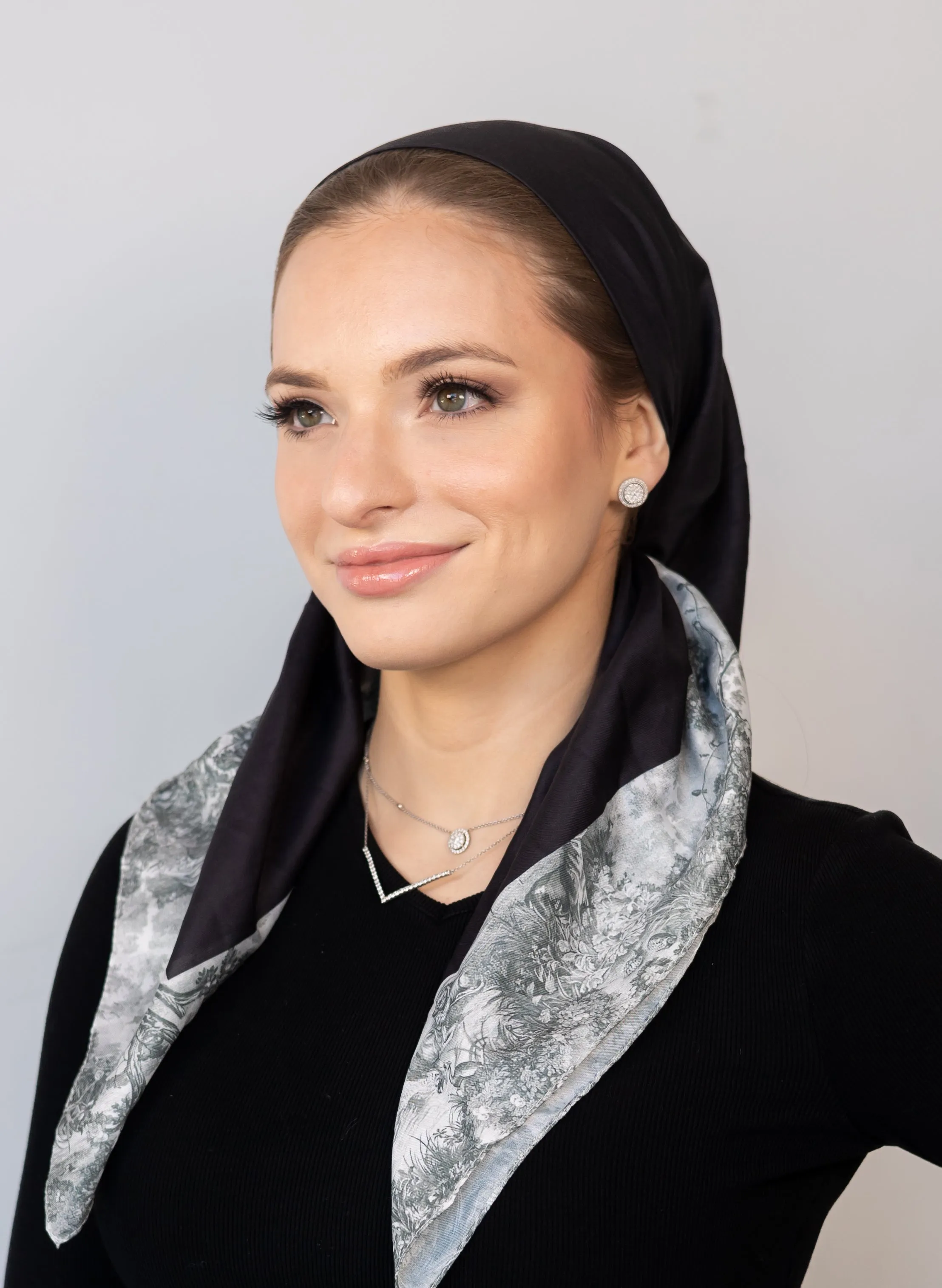 Black With Neutral Toile Border Head Scarf