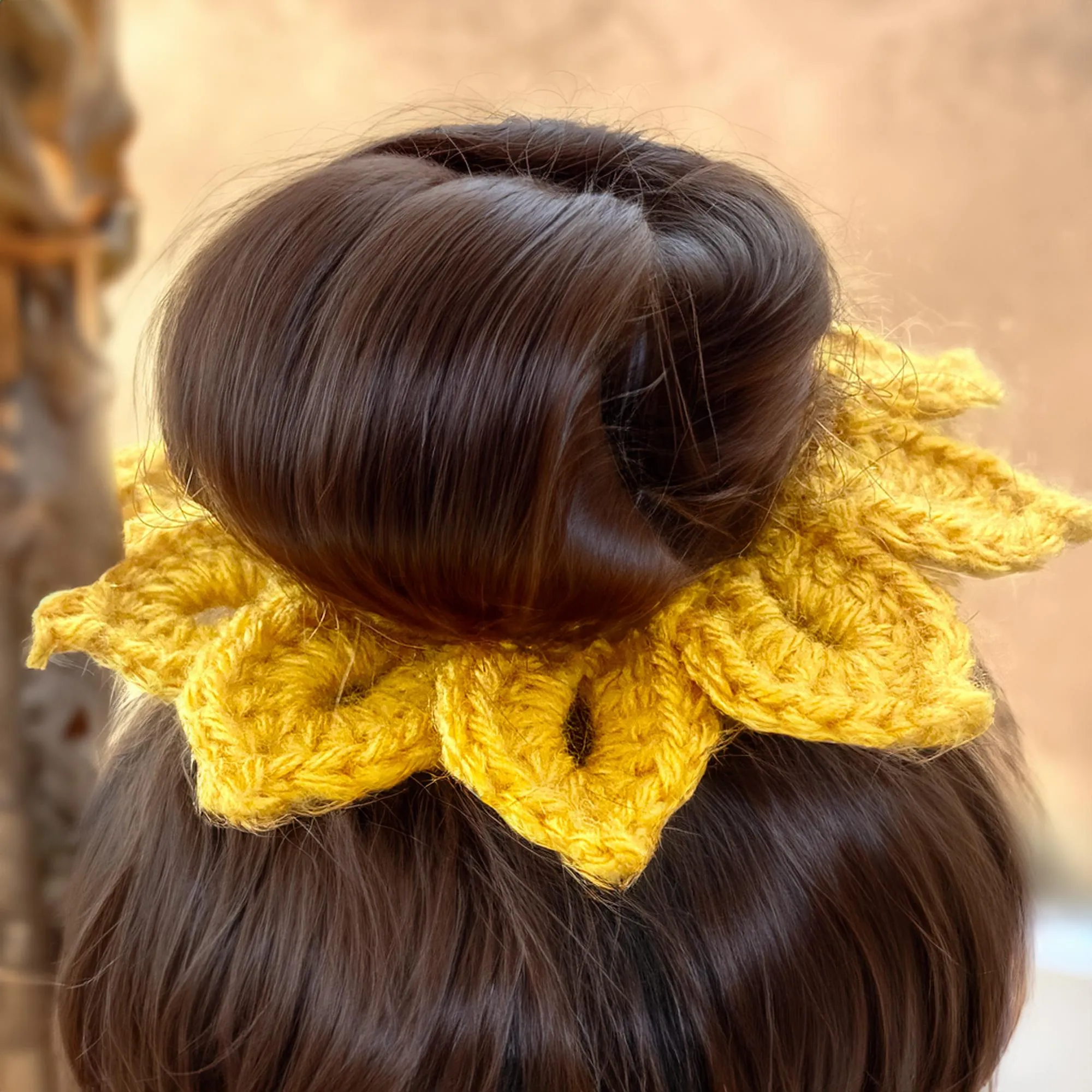 Bloomy Sun Scrunchie Daisy
