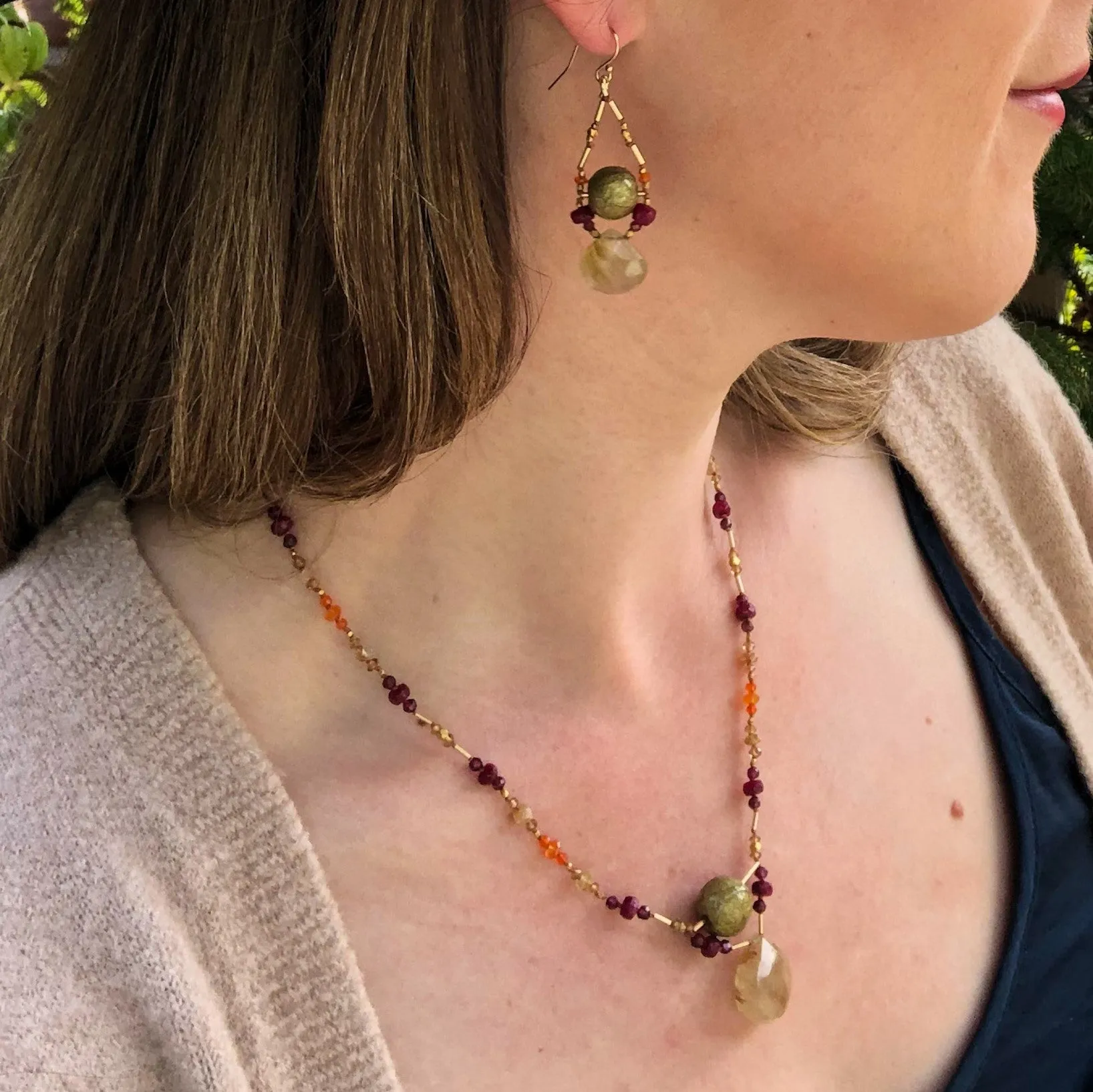 Handmade Paper Bead Pendant Necklace with Knotted Gems