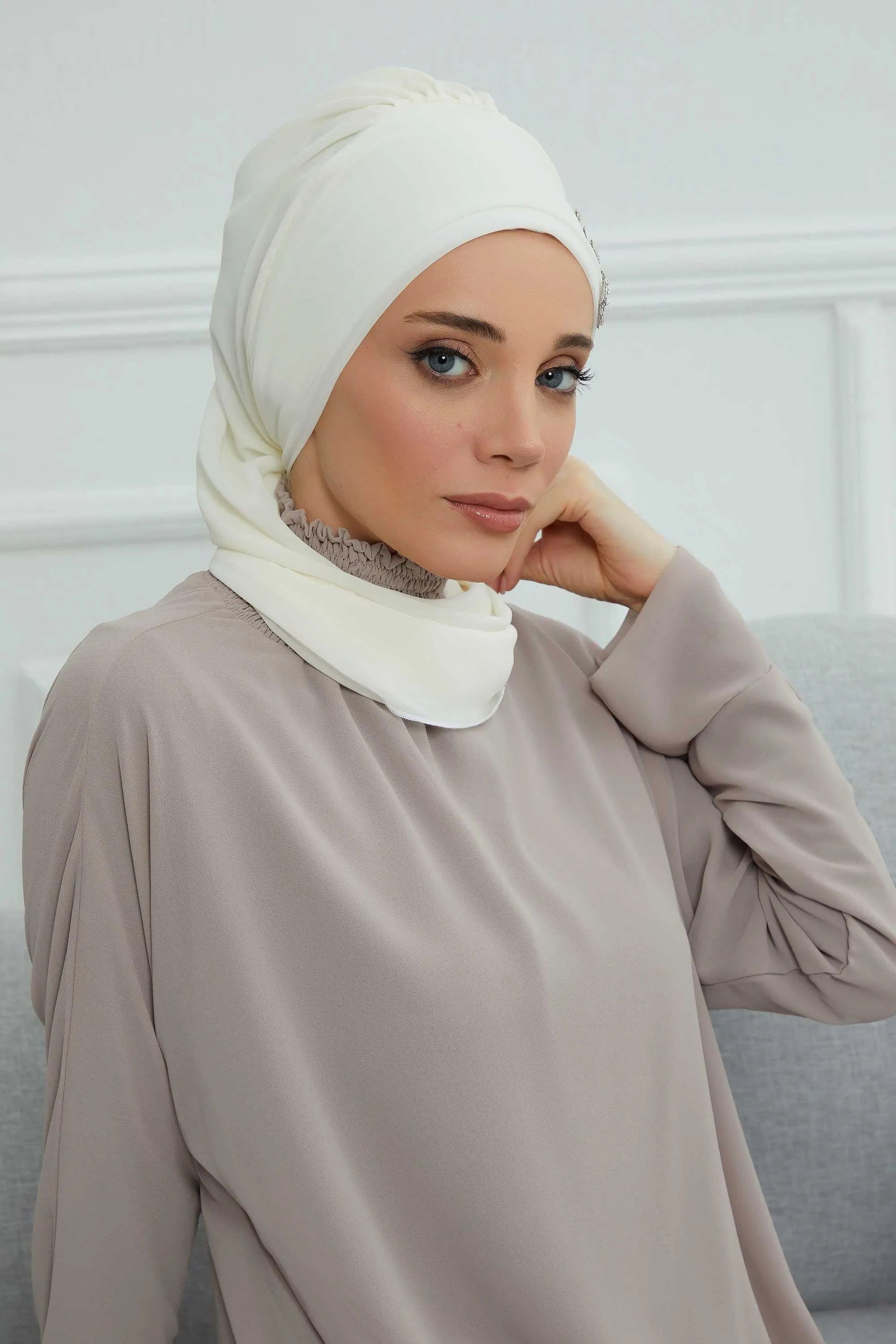 Instant Turban Chiffon Scarf Head Turbans with Gorgeous Unique Jewellery Stone Accessory For Women Headwear Stylish Elegant Design,HT-104