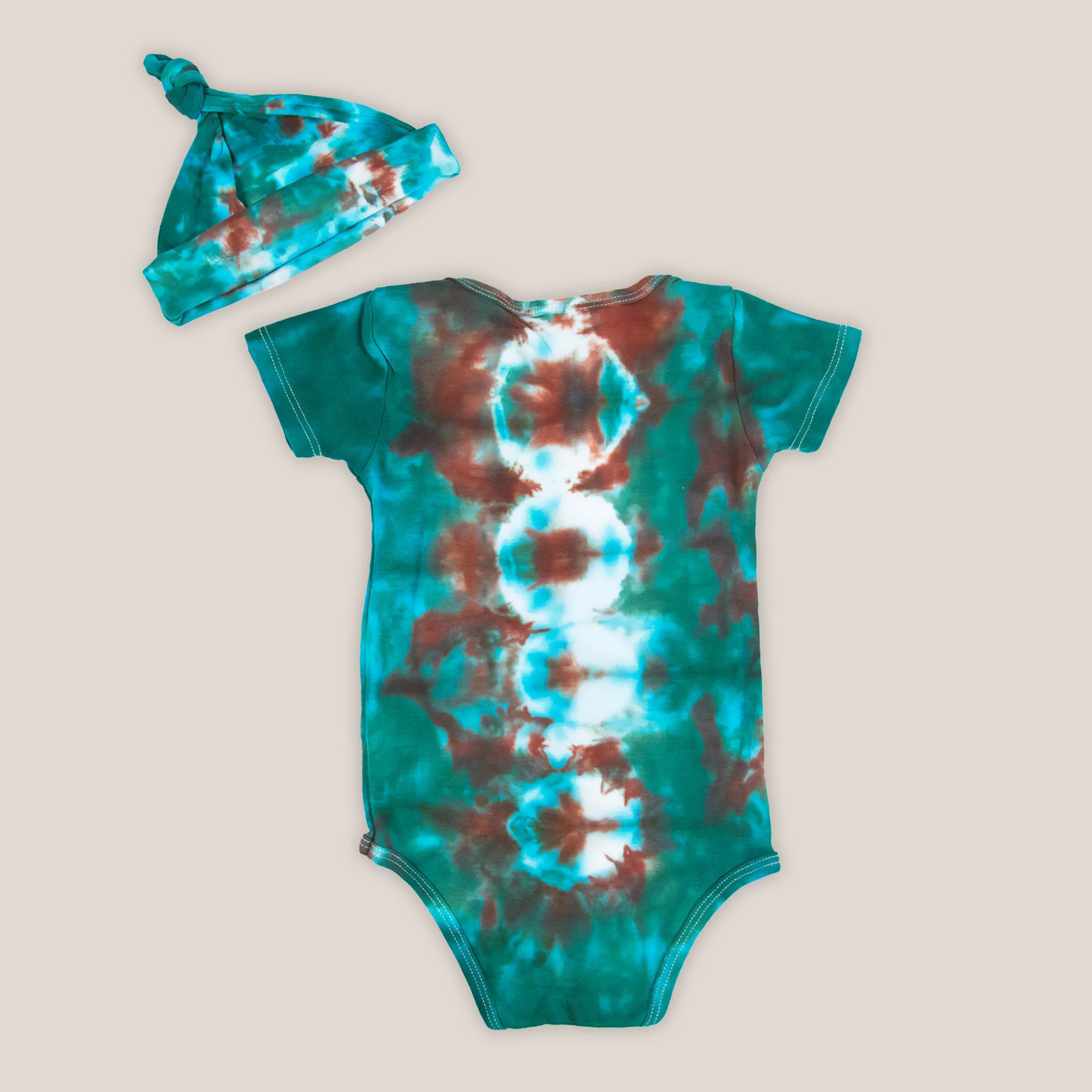 Kiowa Organic Tie Dye Baby Bodysuit   Hat