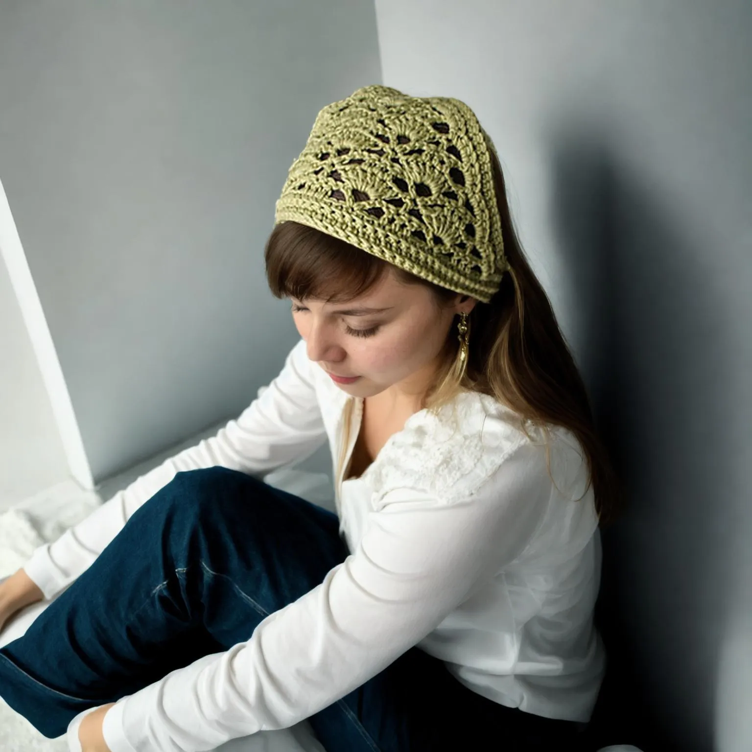 Lacy Weave Kerchief
