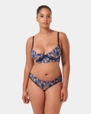 Lyandra Brief