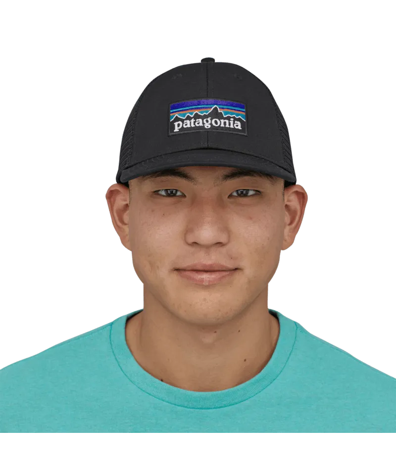 PATAGONIA P-6 LOGO LOPRO TRUCKER HAT - BLACK