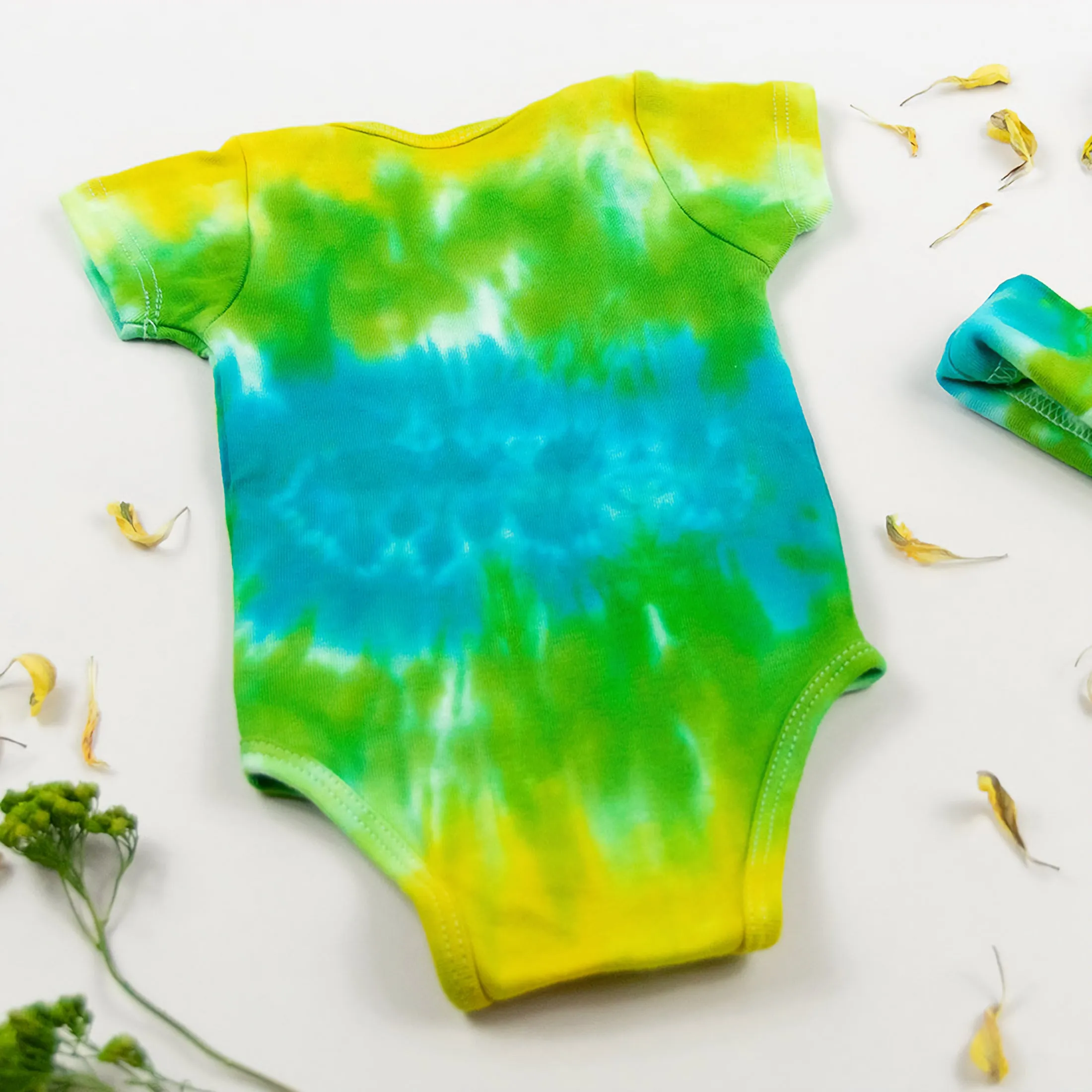 Sequana Organic Tie Dye Baby Bodysuit   Hat