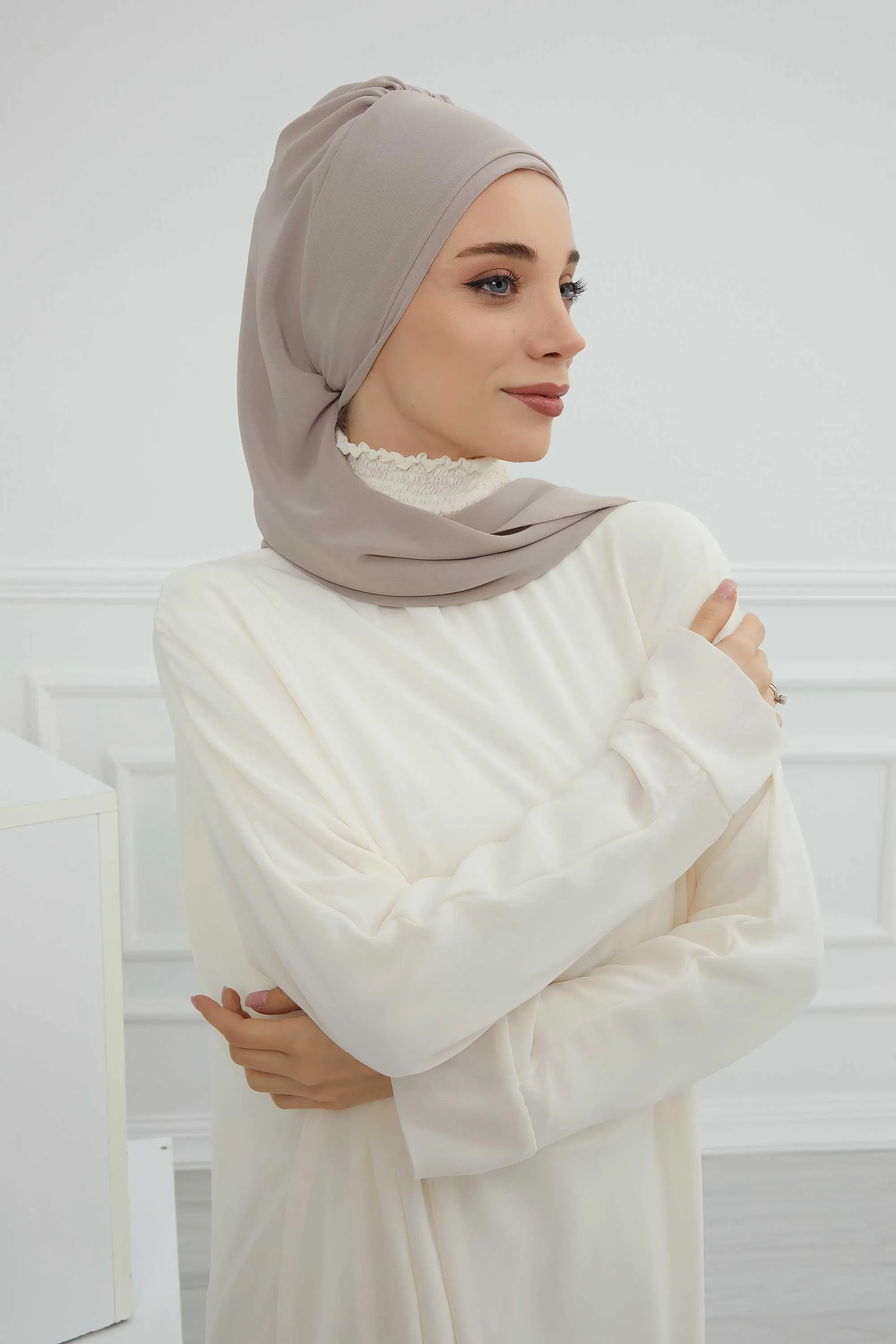 Side Frilled Instant Turban Chiffon Scarf Head Turbans with Unique Flower Accessory For Women Headwear Stylish Elegant Design,HT-102