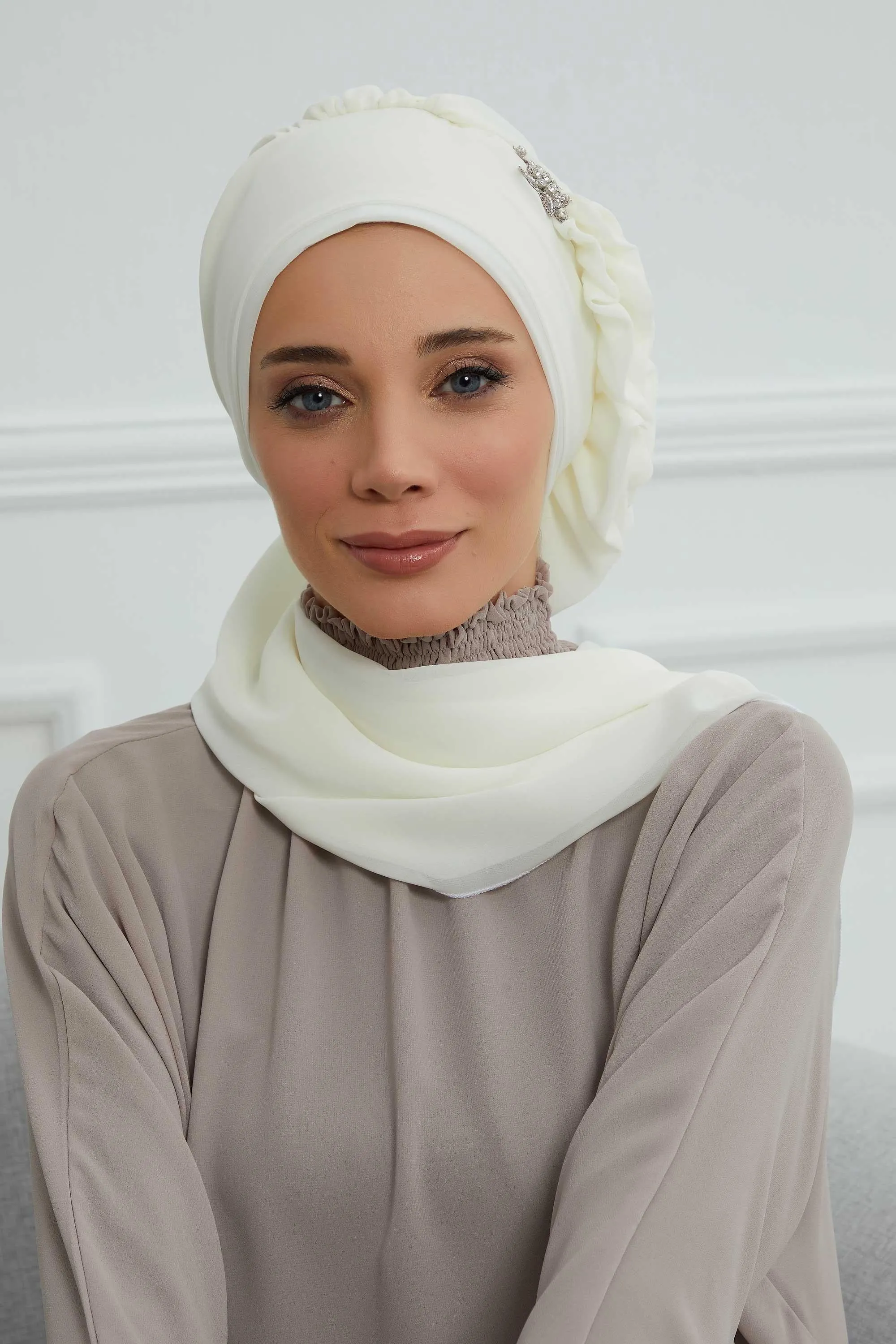 Side Frilled Instant Turban Cotton Scarf Head Turbans with Unique Jewellery Stone Accessory For Women Headwear Stylish Elegant Design,HT-106