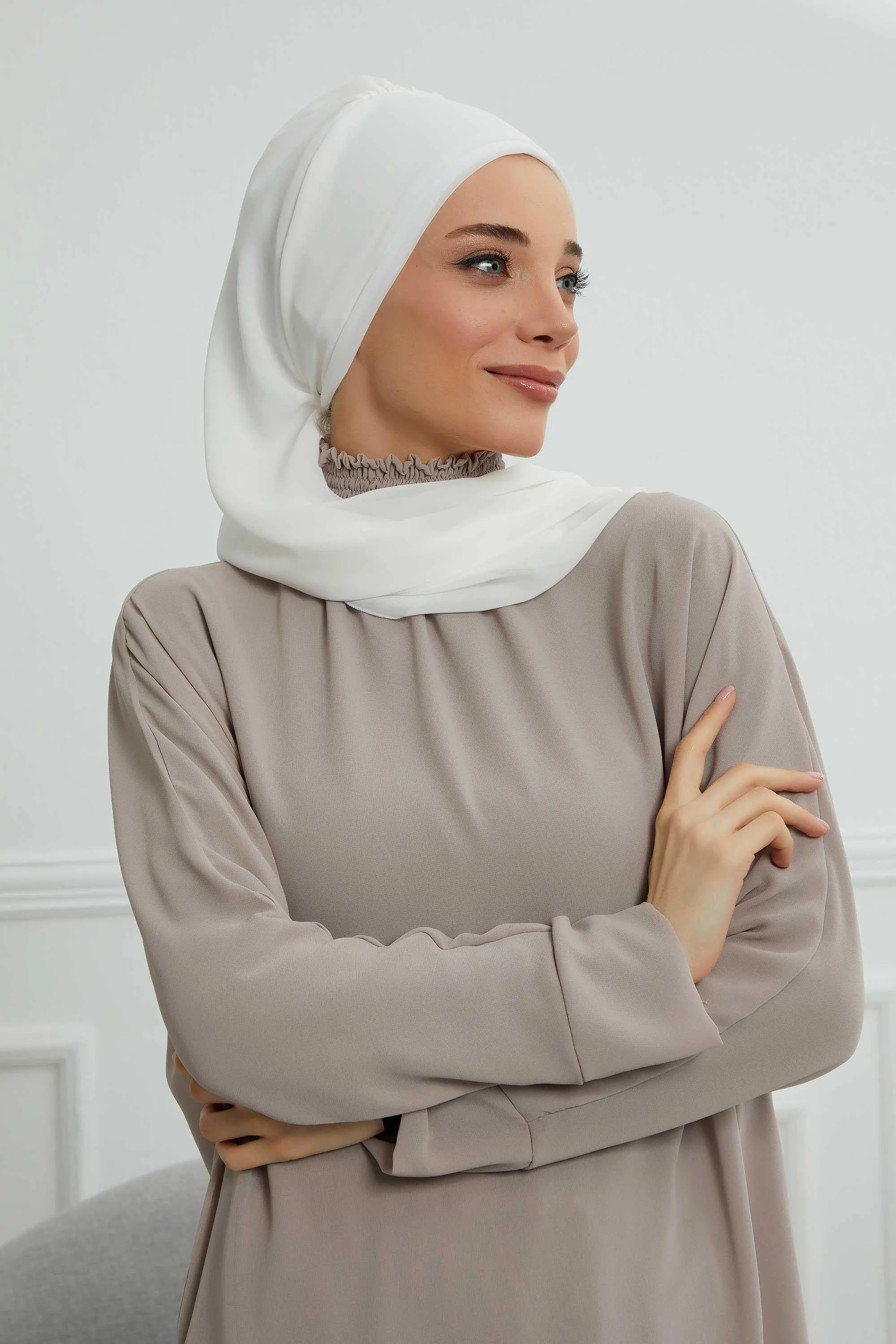 Side Frilled Instant Turban Cotton Scarf Head Turbans with Unique Jewellery Stone Accessory For Women Headwear Stylish Elegant Design,HT-106