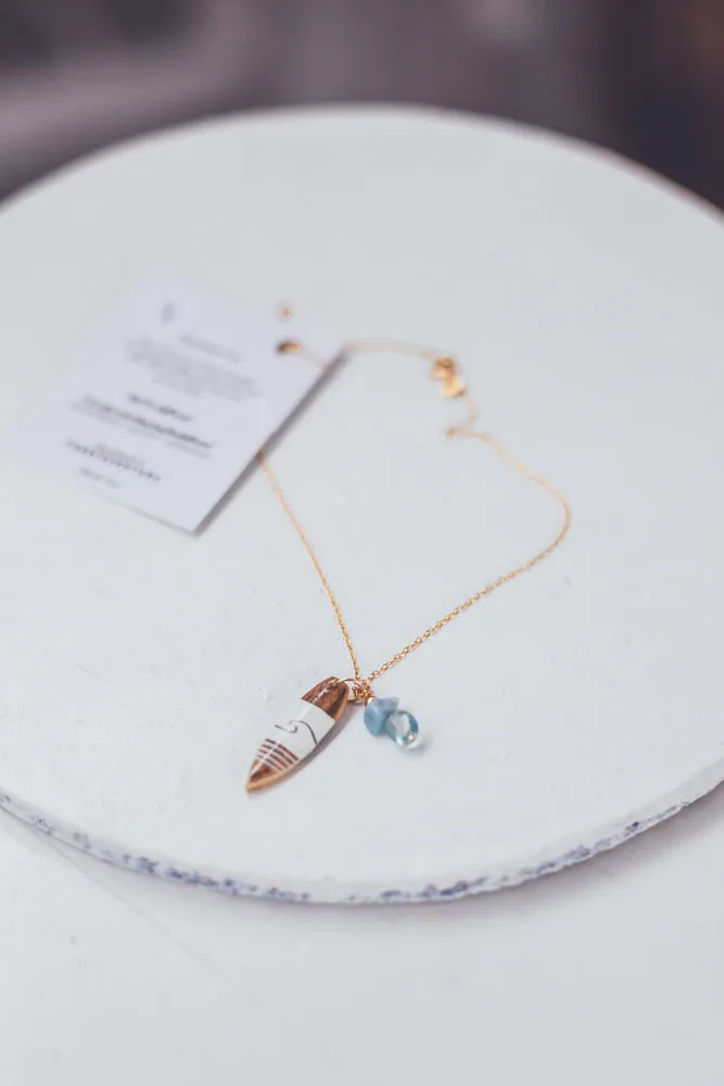 UNIQUE SURF GOLD NECKLACE